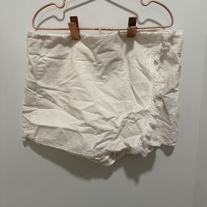 BlueBlush White Skort